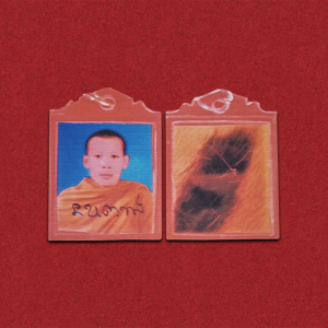 ล็อกเก็ตรูปพระอาจารย์ กฤษณ์ กิตติญาโณ (พระอาจารย์ตุ๋ย)