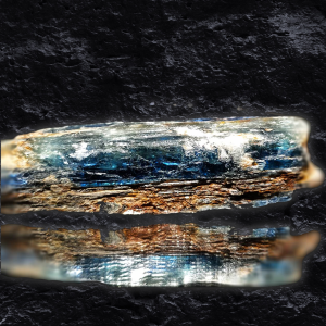 ไคยาไนต์ (Kyanite)
